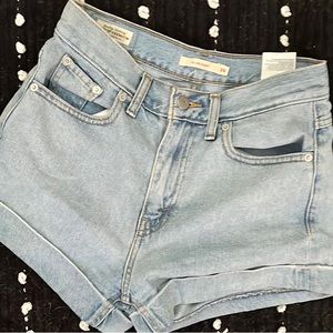 LEVI A-Line Jean Shorts